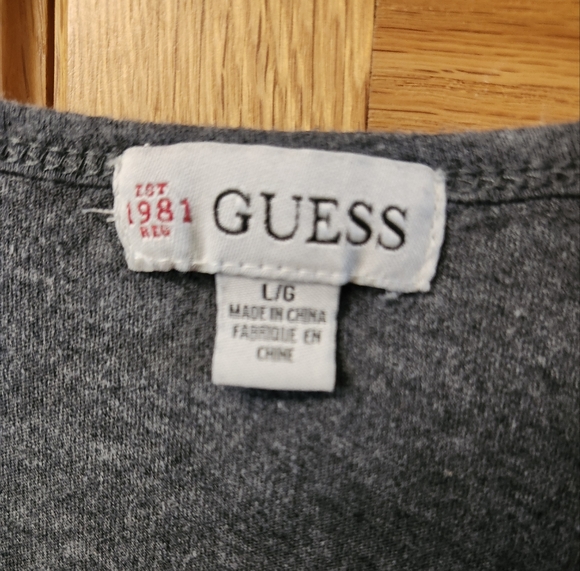 Womens Guess T Shirt Grey w Rhinestones Size L 100% Cotton - Picture 4 of 6
